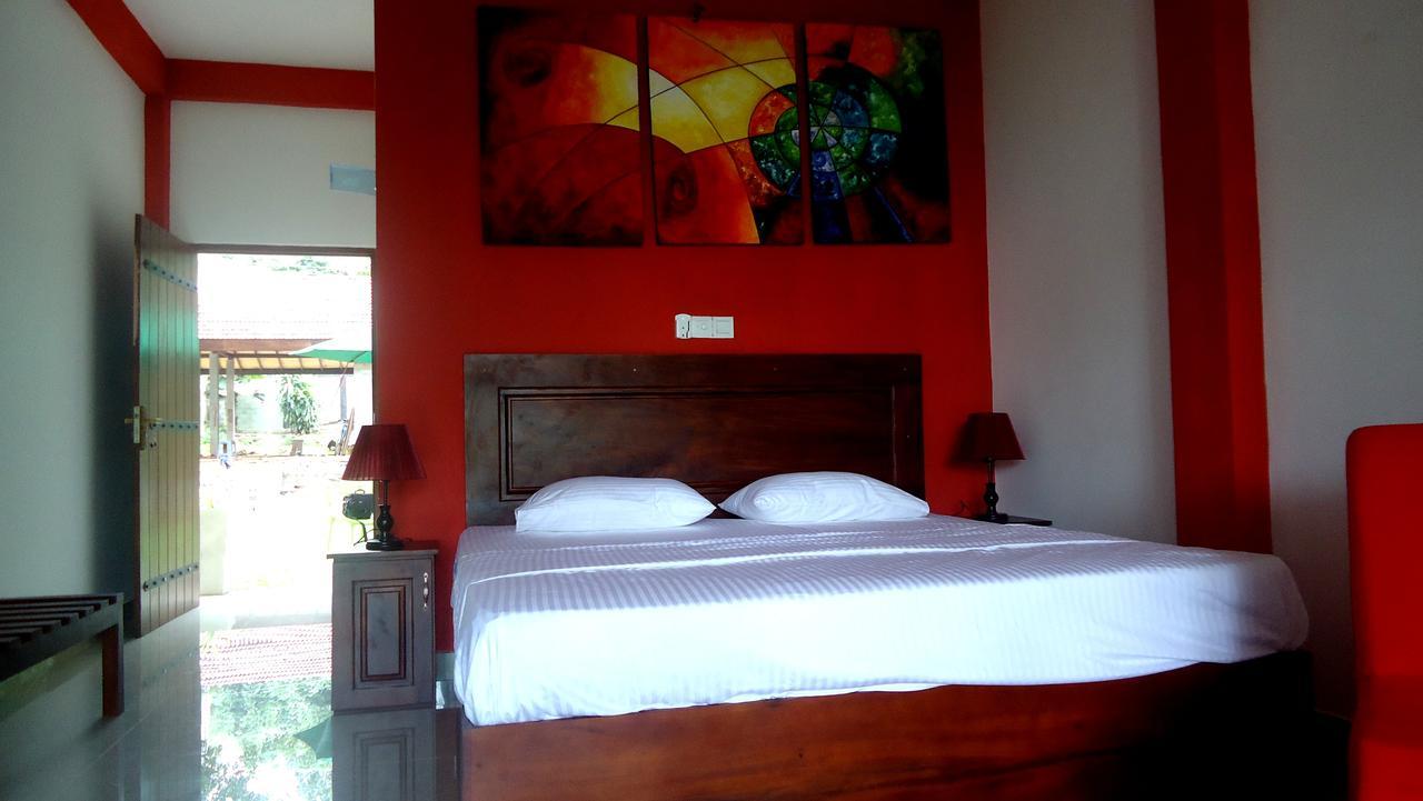 Bridge Hotel Negombo Kimbulapitiya Dış mekan fotoğraf