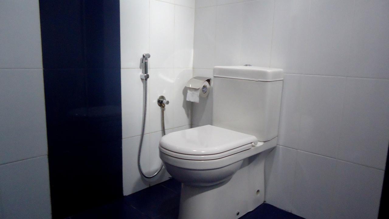 Bridge Hotel Negombo Kimbulapitiya Dış mekan fotoğraf