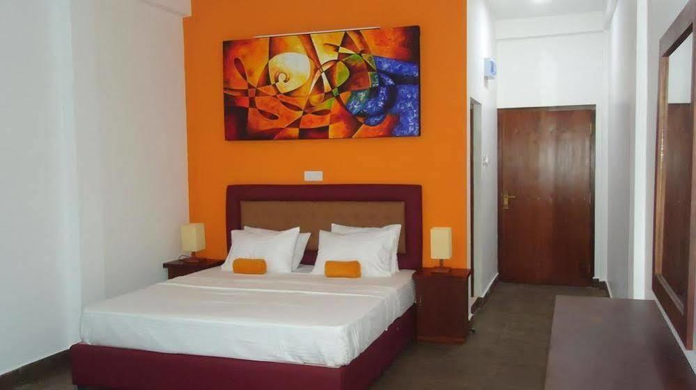 Bridge Hotel Negombo Kimbulapitiya Dış mekan fotoğraf
